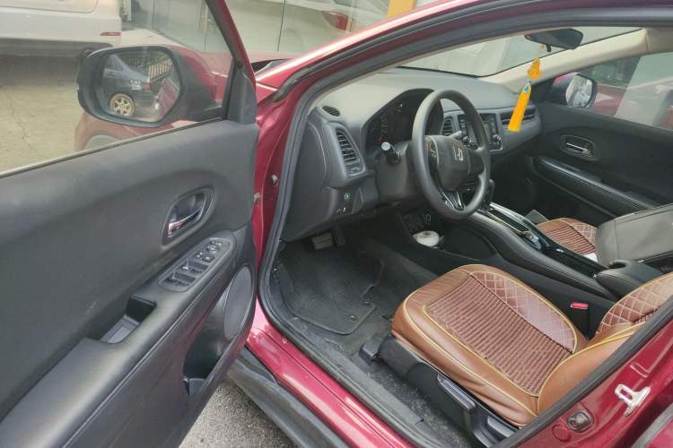 Used Honda Vezel 2015 1.5L CVT two-wheel drive Comfort trim