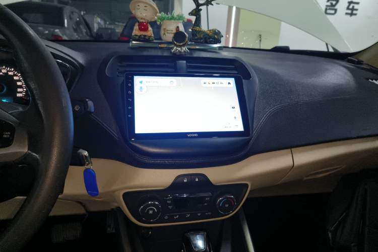 Used Ford Escort 2015 1.5L Automatic Fashion Model
