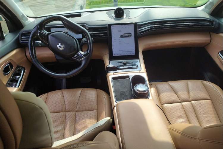 Used Nio ES8 2018 355 km Base Version 7-Seater Edition
