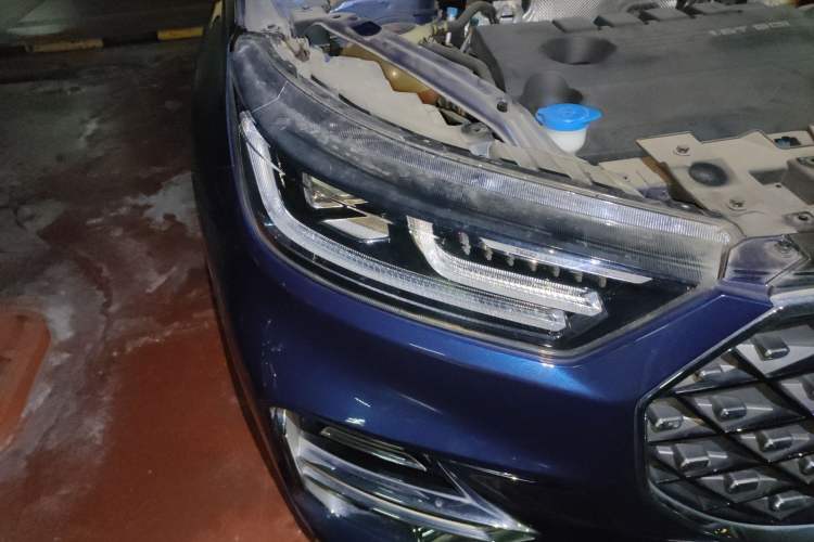 Used Chery Tiggo 8 PLUS 2021 290TGDI DCT Luxury Edition Right Front Headlight