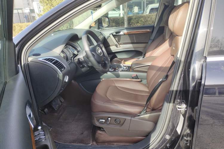 Used Audi Q7 2014 35 TFSI Sport Edition
