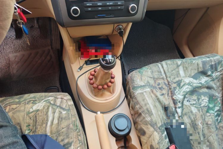 Used Volkswagen Touran 2011 1.4T Manual ZhiShang Edition 5-seater