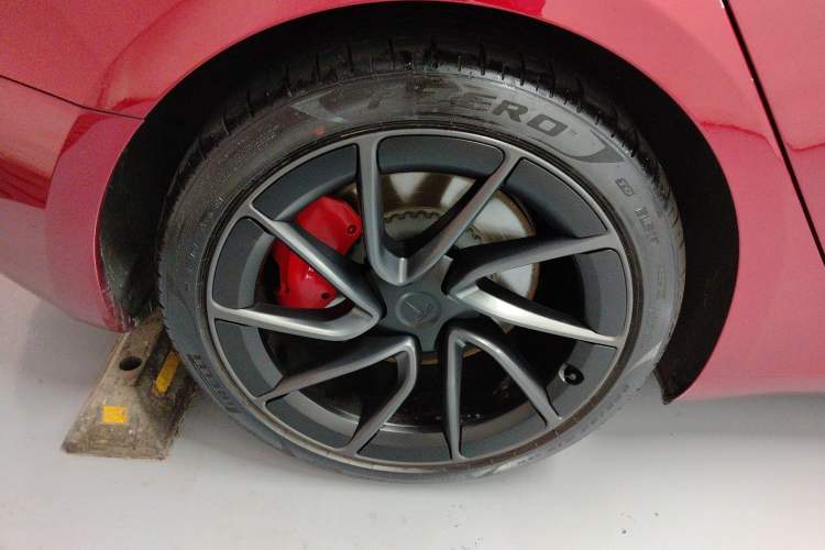 Used Tesla Model 3 2024 High-Performance All-Wheel-Drive Version