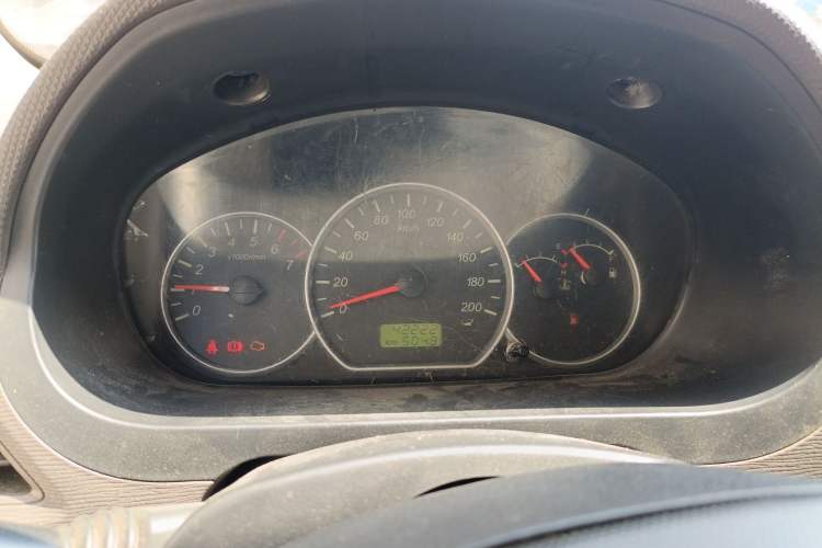 Used Wuling Hongguang 2015 1.5L S Base Model China IV
