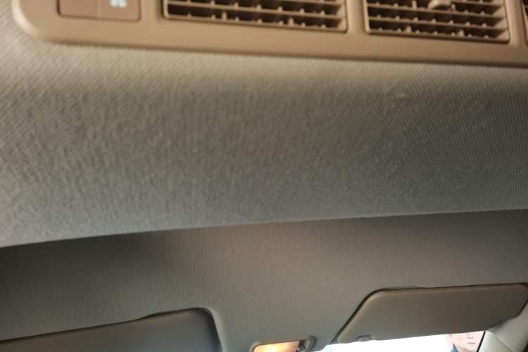 Used Wuling Hongguang 2021 1.5L Revised S Standard Version with Electric Power Steering LAR Headliner