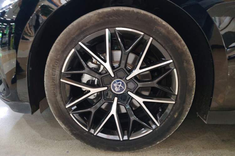 Used BYD Han 2025 DM-i 125KM Prestige Model
