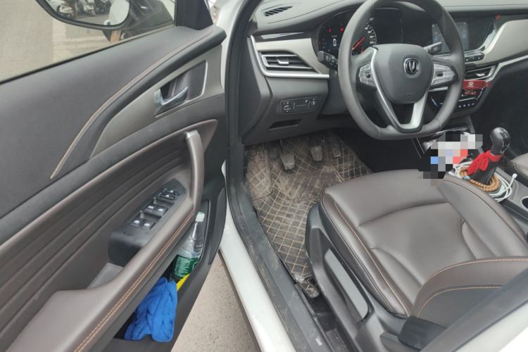 Used Changan CS35PLUS 2019 1.6L Manual E-Link Upgrade Edition