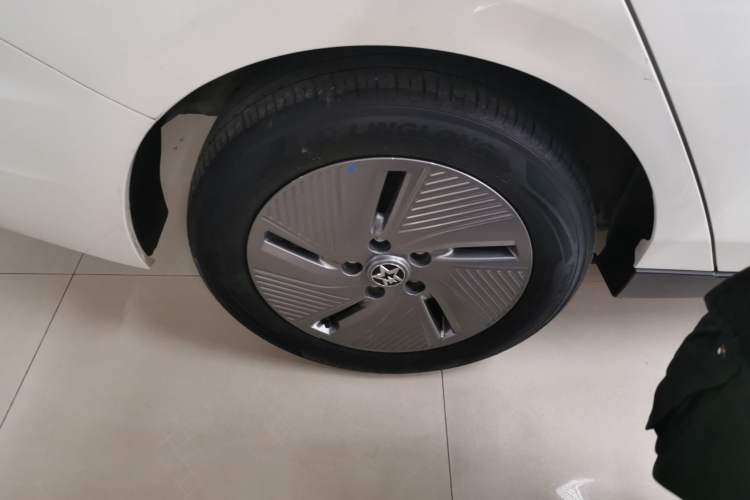 Used Venucia D60EV 2023 PLUS Comfort Edition CI Model Exterior 5