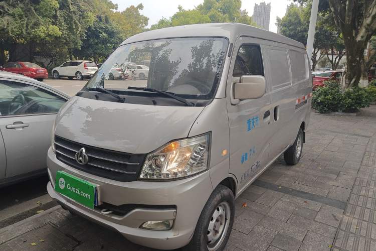 Used CHANGAN KUAYUE V3 2017 1.2L Box-Type Truck DK12-10