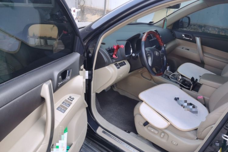 Used Toyota Highlander 2009 3.5L 4x4 7-Seater Luxury Edition
