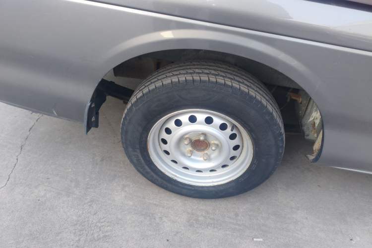 Used FORTHING Lingzhi 2018 V3L 1.6L 2-Seat Logistics Version