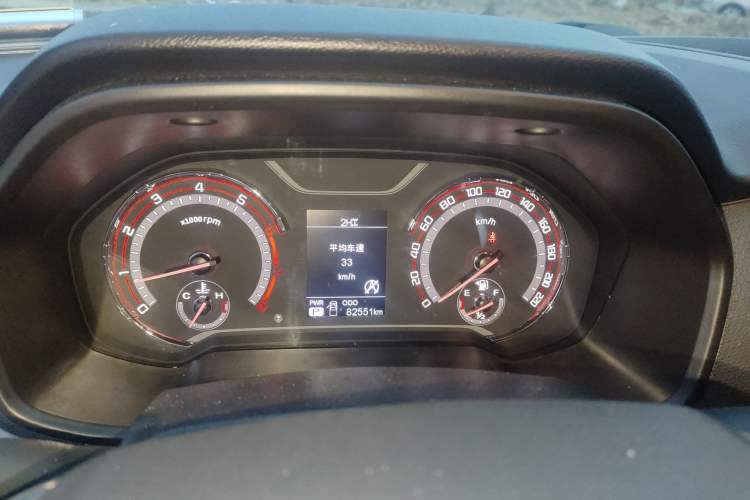 Used SAIC MAXUS T60 2017 2.0T Gasoline Automatic 4x4 High-Ride Elite Standard Cabin