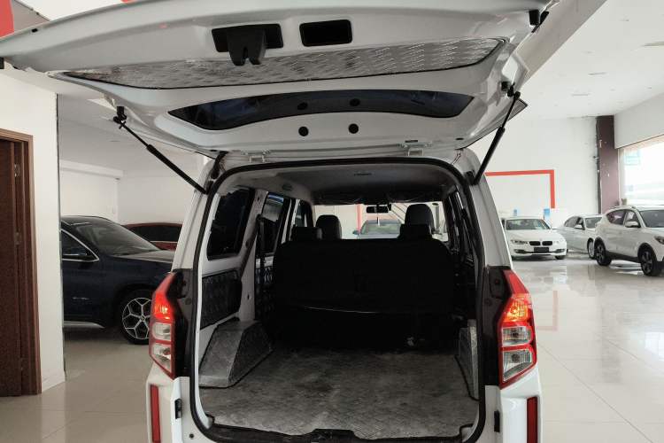 Used Wuling Hongguang PLUS 2020 1.5L Manual Standard Edition 5 Seats
