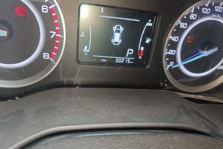 Used Sinotruk VGV U70 2020 1.5T Automatic Smart Enjoyment Elite Version 7 Seats Odometer Close Up