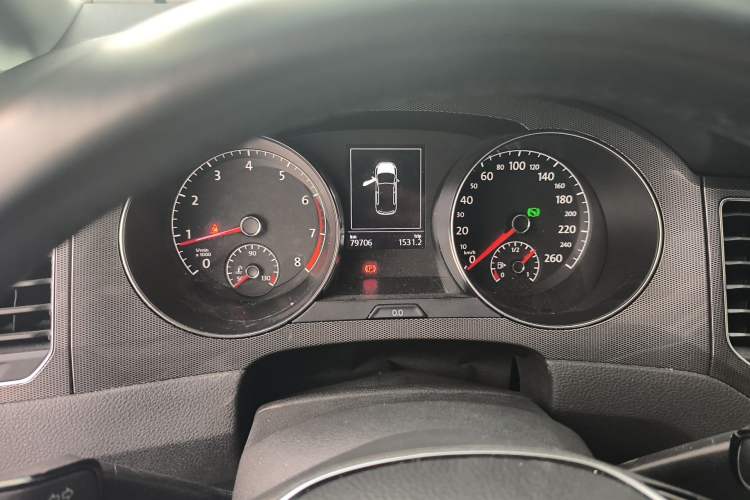 Used Volkswagen Golf Sportsvan 2016 180TSI Automatic Trend Model Instrument Cluster