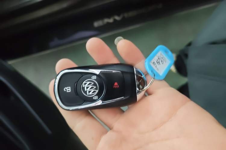 Used Buick Envision 2016 20T Two-Wheel Drive Leading Version Interior 1