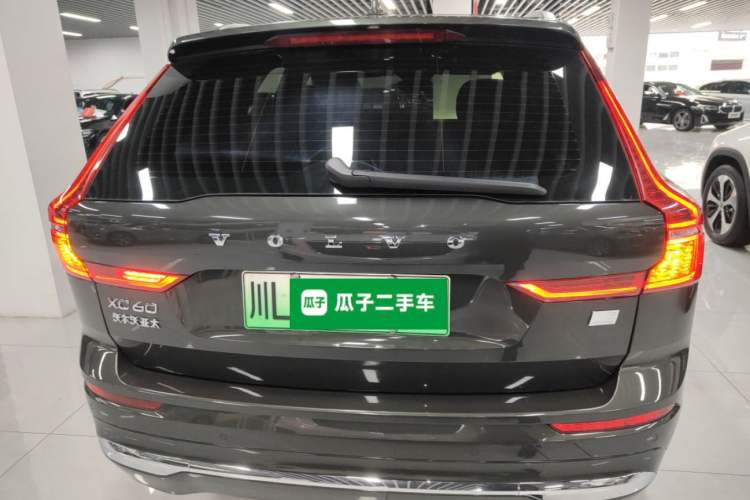 Used Volvo XC60 New Energy 2022 T8 Plug-in Hybrid All-Wheel Drive Smart Luxury Edition Rear