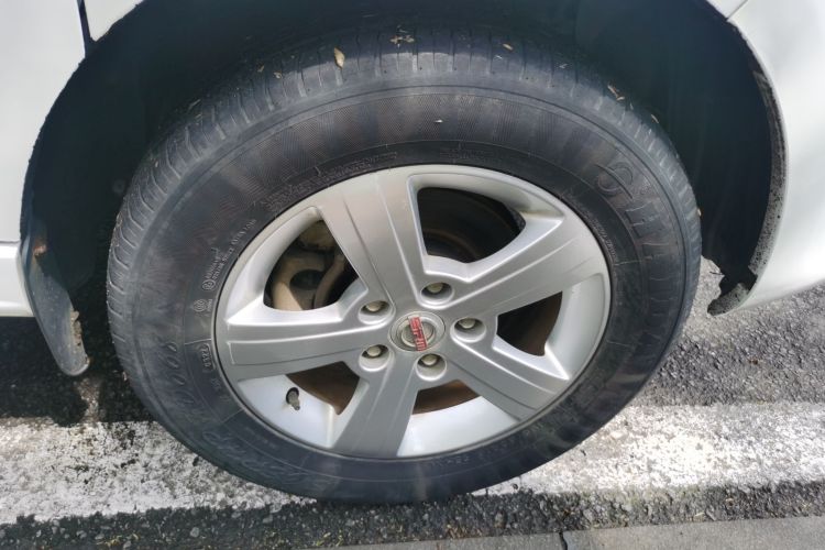 Used Jinbei Gold Hiace 2021 2.0L Passenger Van Travel Lion 7-Seater
