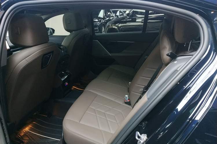 Used BMW 5 Series 2025 530Li Leading Model M Sport Package
