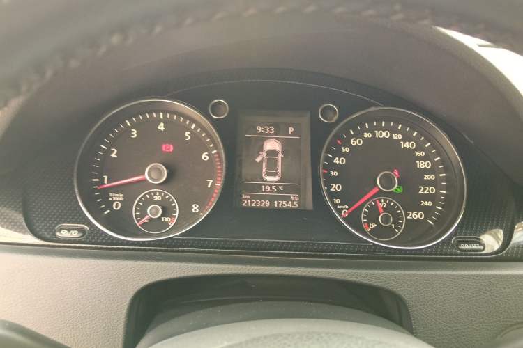 Used Volkswagen Magotan 2012 Revised 1.8TSI Luxury Version Instrument Cluster