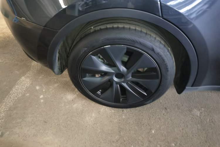 Used Tesla Model Y 2024 Rear-Wheel-Drive Version
