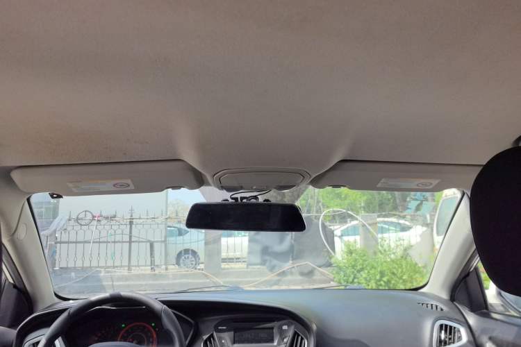 Used GAC Trumpchi GA3 2013 1.6L Manual Elite Edition Headliner