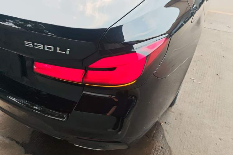 Used BMW 5 Series 2023 530Li Leading Model M Sport Package
