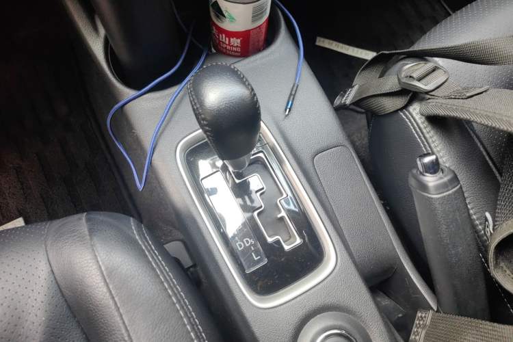 Used Mitsubishi Outlander 2014 2.4L 4x4 Deluxe Value Edition 5 Seats