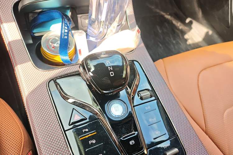 Used BYD Han 2022 DM-i 242km Flagship Model