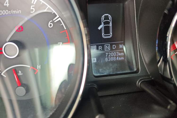 Used Venucia T70 2018 2.0L CVT Smart Enjoyment Version Odometer Close Up