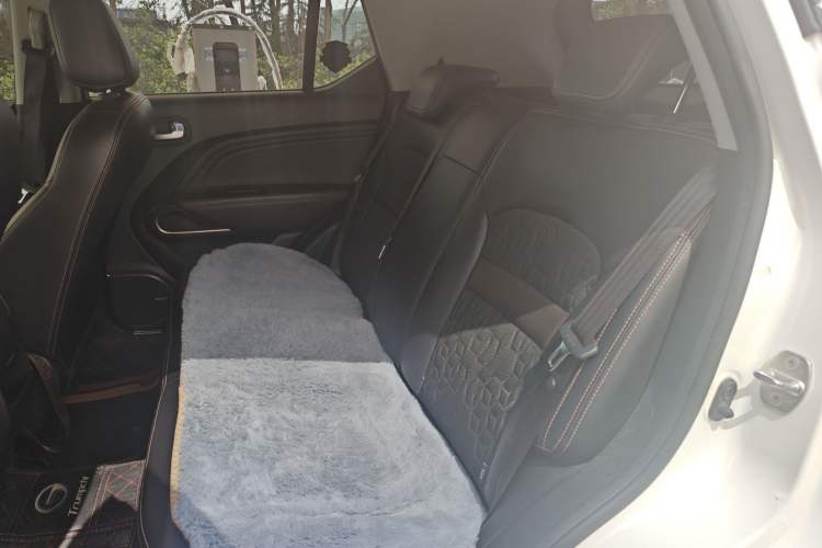 Used GAC Trumpchi GS3 2017 200T Automatic Elite Edition Left Rear Seat