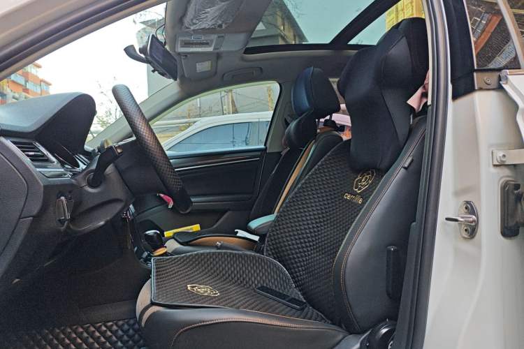 Used Volkswagen C-TREK 2018 1.5L Automatic Comfort Model