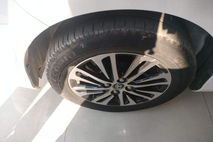 Used Toyota Vios FS 2017 1.5L CVT Fengchi Edition Left Front Wheel Hub