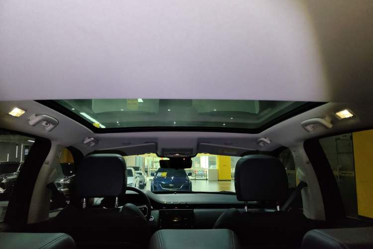 Used Land Rover Discovery Sport 2024 Luxury Custom Edition
