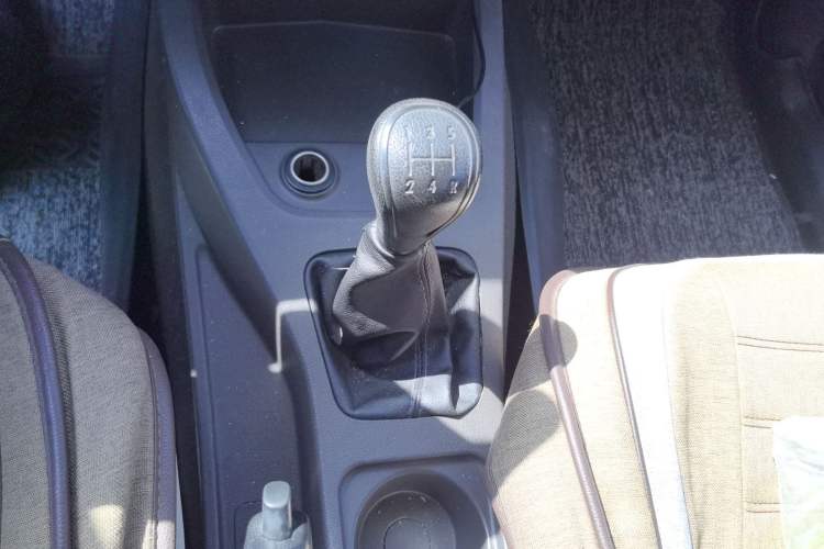 Used Wuling Hongguang 2018 1.5L Classic S Base Model
