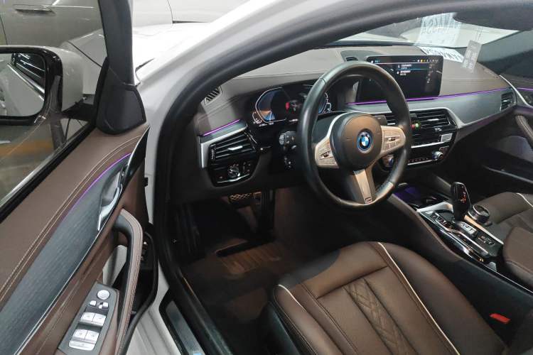 Used BMW 5 Series New Energy 2022 Second Facelift 535Le M Sport Package
