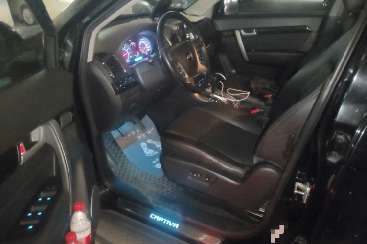 Used Chevrolet Captiva 2014 2.4L 4x4 Flagship Edition 7 Seats