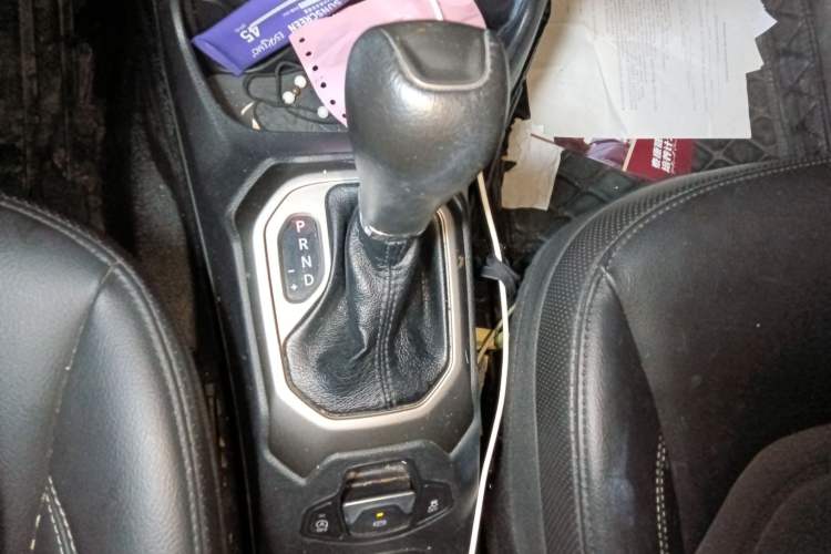 Used Jeep Renegade 2019 220T Automatic Elite Edition
