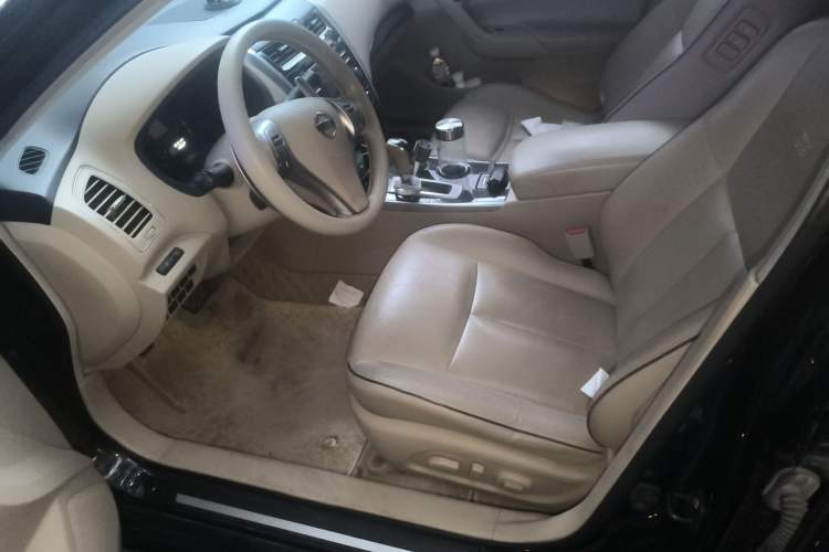 Used Nissan Teana 2014 Duke 2.5L XV Glory Edition
