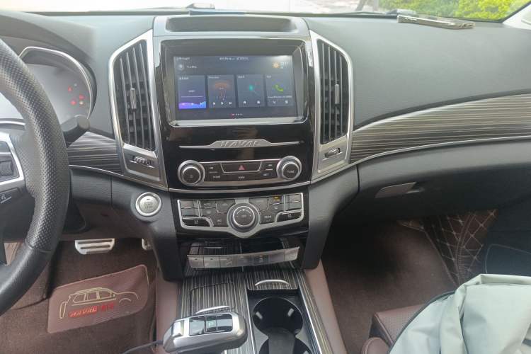 Used Haval H9 2020 2.0T Gasoline 4WD Premium Edition 5 Seats Audio And AC Panel