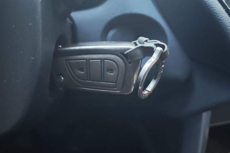 Used Toyota FRONTLANDER 2023 2.0L CVT Elite Edition