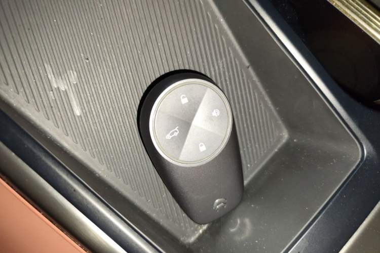 Used Nio EC6 2020 465 km Sport Edition Interior 1