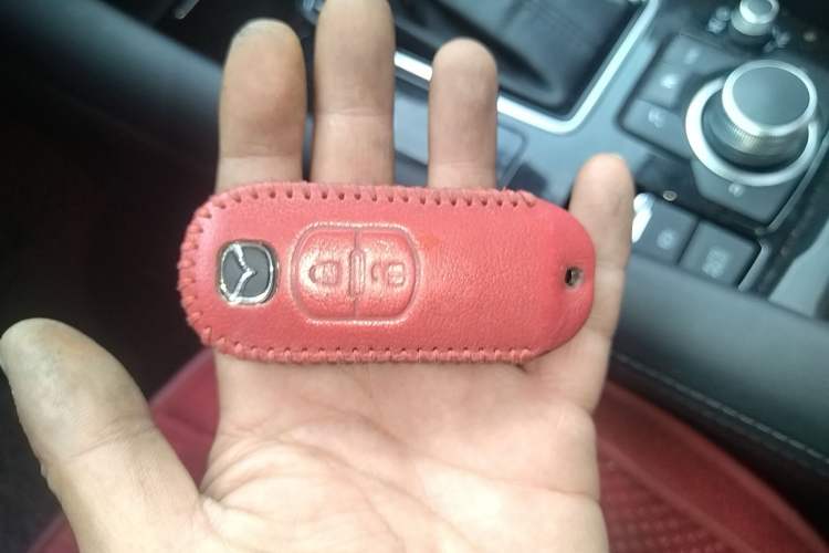 Used Mazda Atenza 2020 2.0L Blue Sky Luxury Edition Vehicle Key