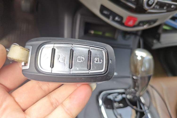 Used BYD S7 2015 2.0T Upgraded Automatic Luxury Version