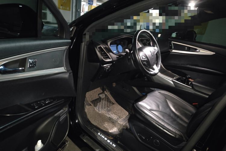 Used Lincoln MKX 2015 2.0T Two-Wheel Drive Deluxe Edition