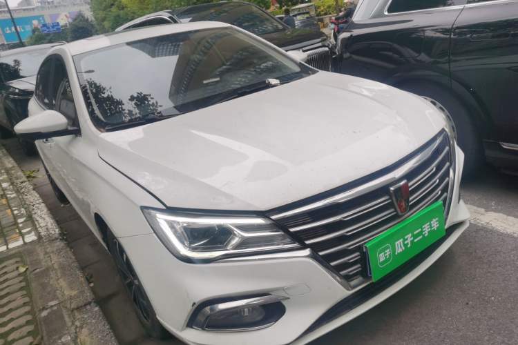 Used Roewe i5 2020 1.5L Automatic 4G Connect Luxury Flagship Edition Front Right 45 Deg