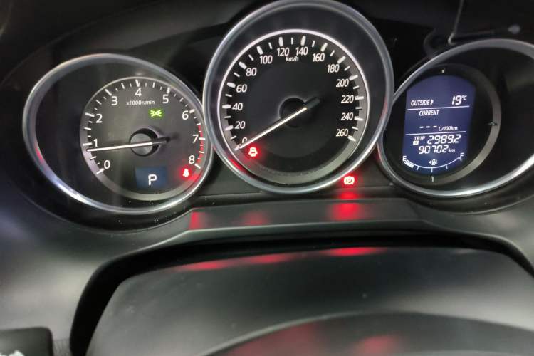 Used Mazda Atenza 2017 2.0L Blue Sky Luxury Edition
