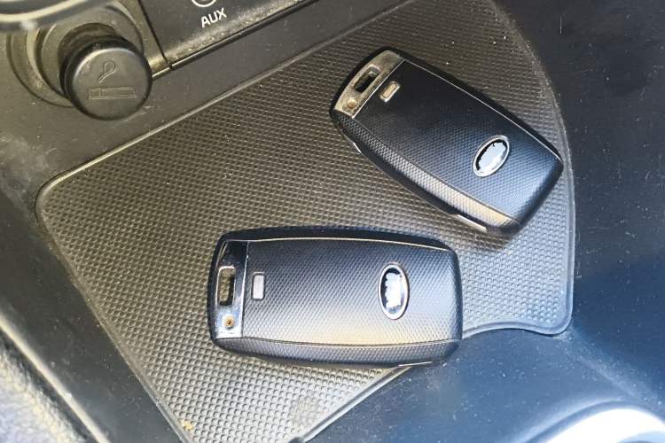 Used Kia KX5 2016 1.6T Automatic Two-Wheel Drive DLX