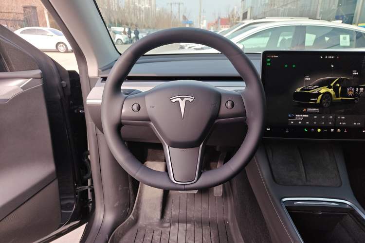 Used Tesla Model Y 2024 Rear-Wheel-Drive Version