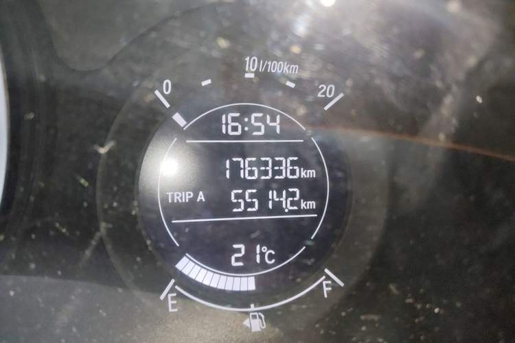 Used Honda Vezel 2015 1.5L CVT two-wheel drive Comfort trim